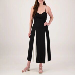 Black & White Flowy Midi dress